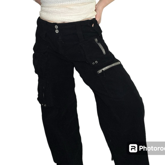 Johnny Was Pete & Greta Black Rib Velvet Cargo Pants Size 12 Marika -